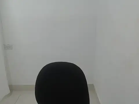 estefania224 – Live XXX-chat