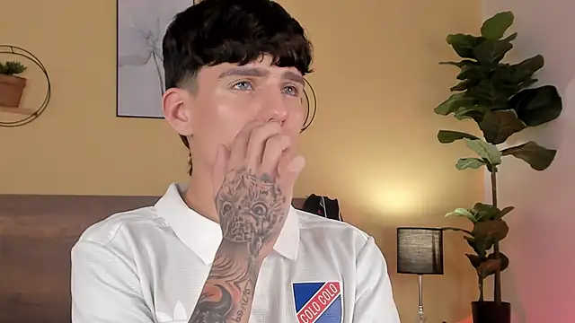 Angel_eros_のウェブカメラショー