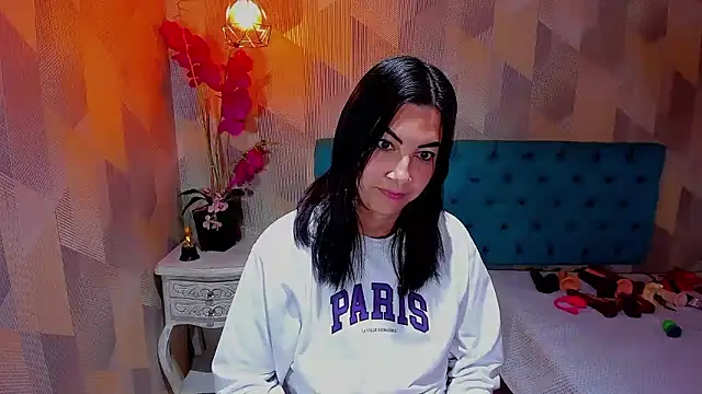 AdaFawxx Adlı Modelin Canlı XXX Sohbeti