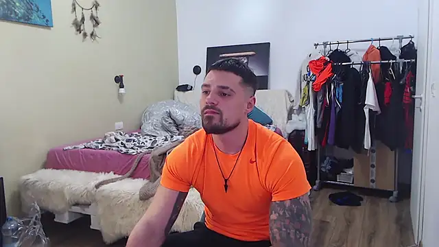 Tiberius_hunk: απευθείας συνομιλία ΧΧΧ