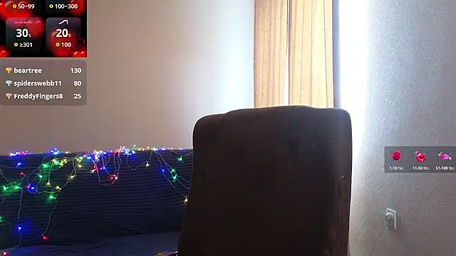 Laura_Gol: διαδικτυακό σόου στην κάμερα