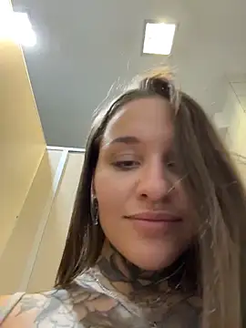 Chat XXX en directo de KishaMur