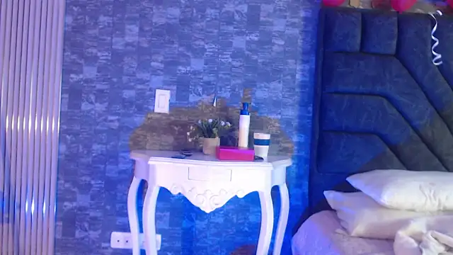 Keila_Fg Chat XXX live