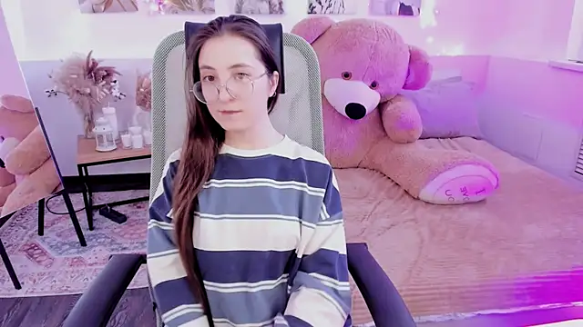 VirtuallVoyant 现场XXX聊天