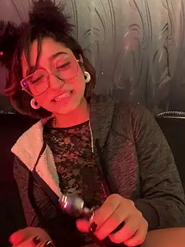 دردشة LilithMonette الجنسية المباشرة