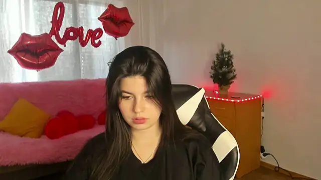 KisaModel 即時 XXX 聊天