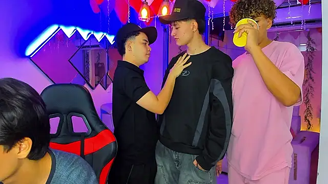 Houseofwarrios: вебкам-шоу