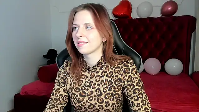 FreyaVey Chat XXX in diretta