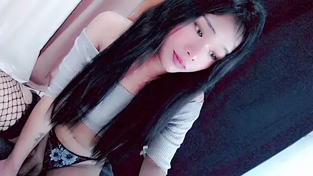 Amomentoflust99 Pertunjukan Webcam