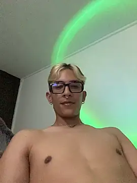 Dracco_Velour_ webcam show