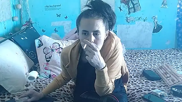 brighteyes77 – Naživo XXX chat