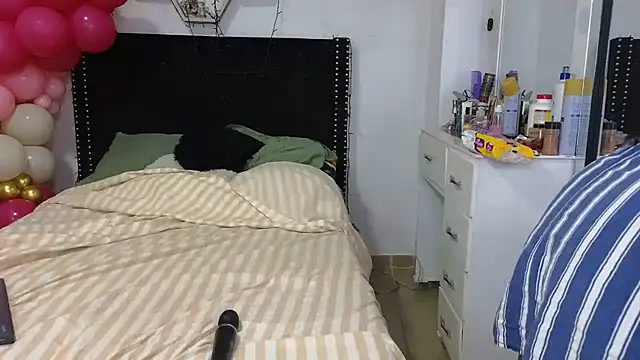 charlotte_077 라이브 XXX 채팅