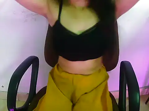 XXX chat uživo modela Hotsurbhi