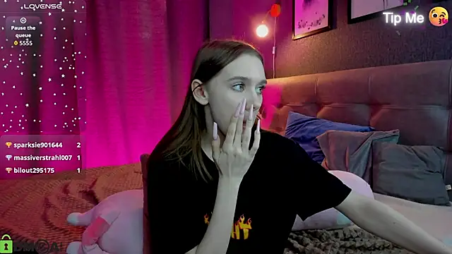 แชท XXX สดของ Lesi_Moonie01