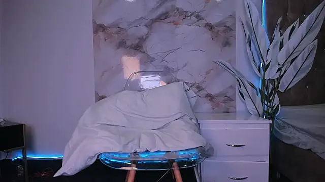 แชท XXX สดของ Calyselen