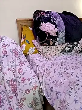 kaamuk_shweta: онлайн-секс-чат