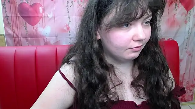 NeonilaLisova 现场XXX聊天