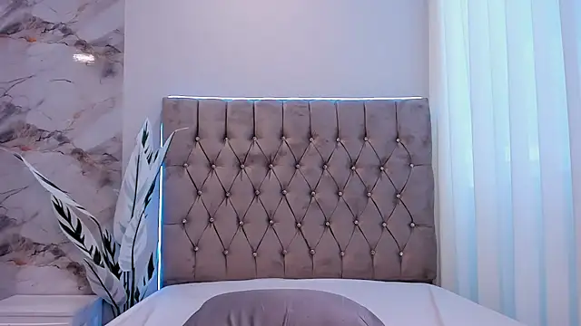 VanillaFlo 现场XXX聊天