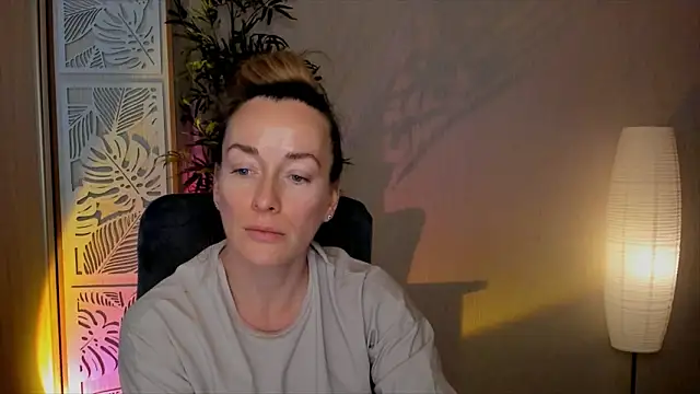 RebeccaMartinez 现场XXX聊天