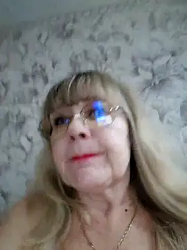 gentleblonde 现场XXX聊天