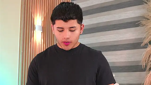 MatiasKorn 在線直播表演