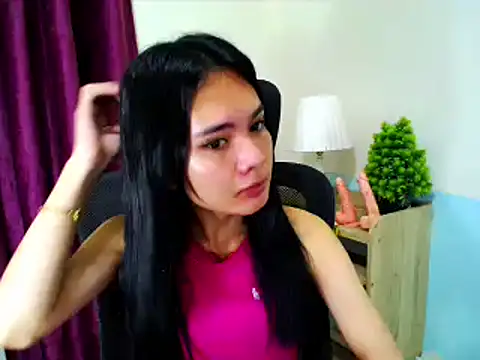 devine_goddess – Kamerová šou