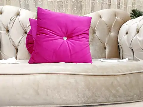 adrinaline3993 Adlı Modelin Web Kamerası Şovu