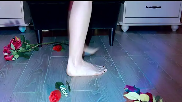 FeetVibe Adlı Modelin Canlı XXX Sohbeti