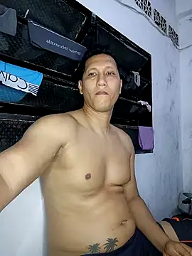 Tom_Hardy11 – Live XXX-chat