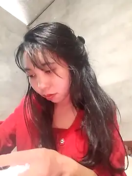 emaame68 Show Webcam