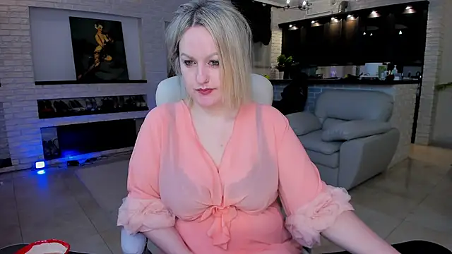 MariemLui: онлайн-секс-чат