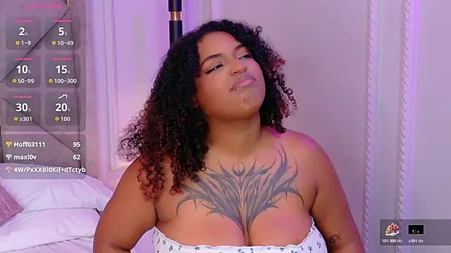 Czat XXX na żywo – Cristal-Jonnes