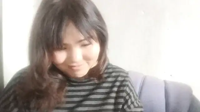 MollyAsian: απευθείας συνομιλία ΧΧΧ