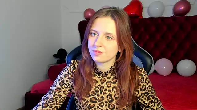 FreyaVey Adlı Modelin Canlı XXX Sohbeti