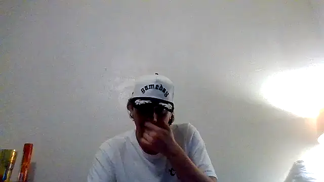 Show de Tallhungandcloudy na webcam