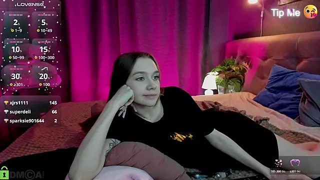 Онлайн чат XXX Lesi_Moonie01