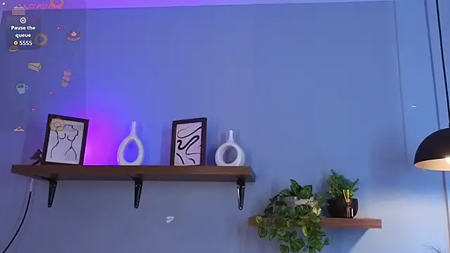 Megan_Ritz Chat XXX in diretta