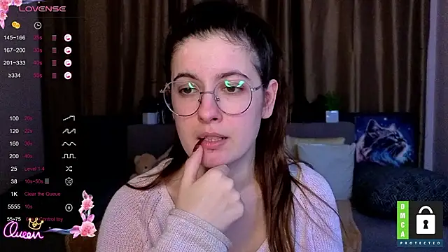 XXX chat uživo modela Aminabeatris