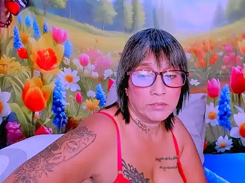 indianroxy 即時 XXX 聊天