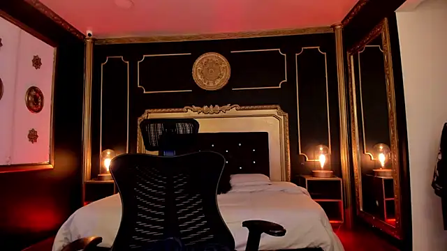 Chat +18 de Kat_VonDe ao vivo