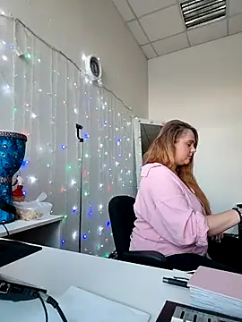 Czat XXX na żywo – Juicy_PeachLux