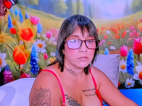 Živý XXX chat indianroxy