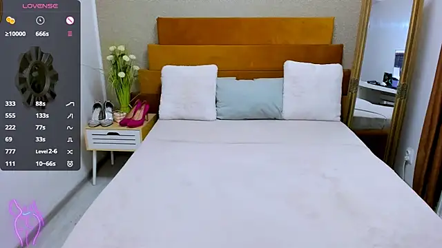 ReinaGrey Live XXX-chat