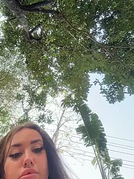 KiraSunshine's Live XXX Chat