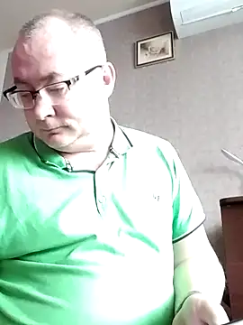 Show modela Nika_Malay na web-kameri