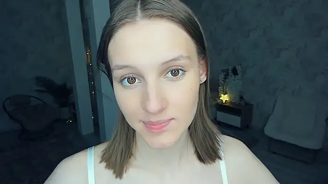 LianneBynon – Kamerová šou