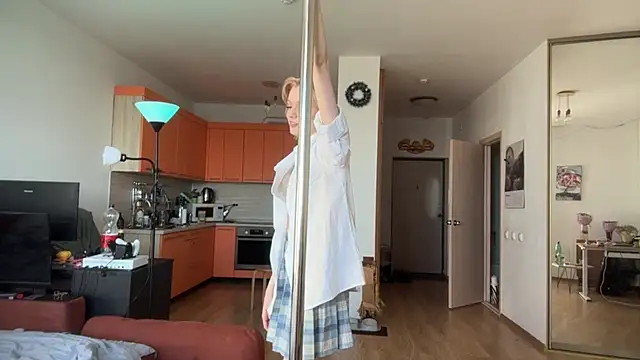 HirokoMassengills live XXX chat