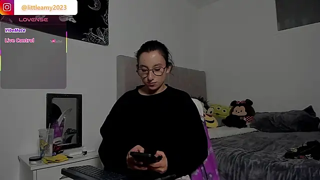 little__ammy লাইভ XXX চ্যাট