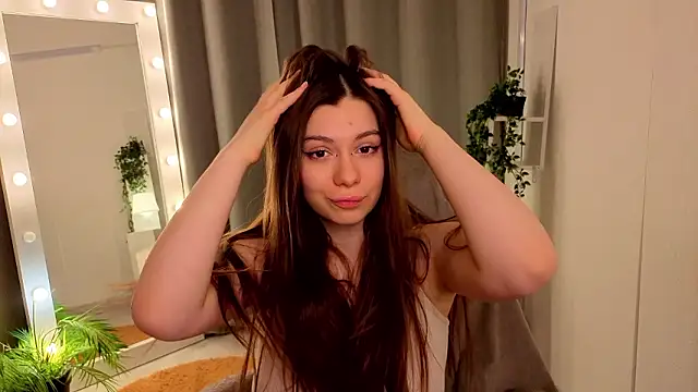 SiennaSayss Chat XXX in diretta