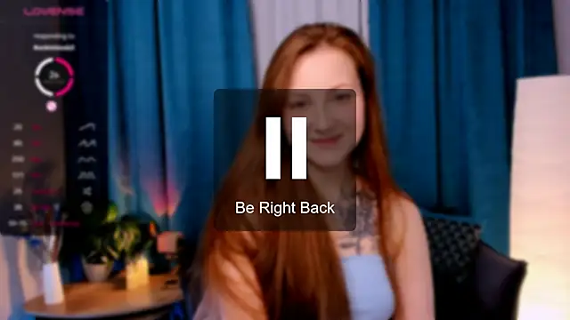 velvet_cherry_ élő XXX-chatje